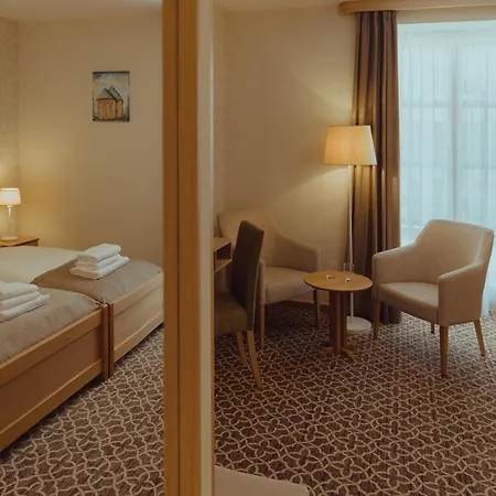 Hotel Brigaderos Brigadir Borsa