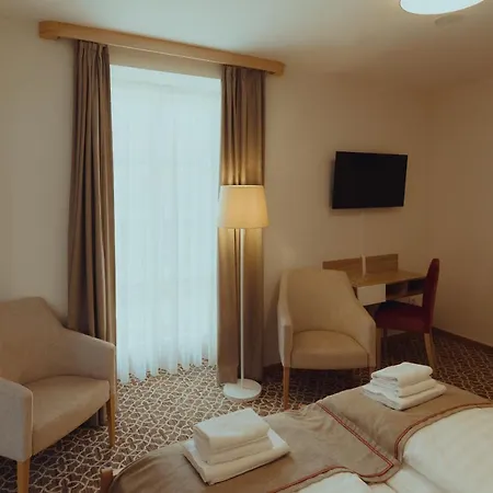 Brigaderos Brigadir Hotel